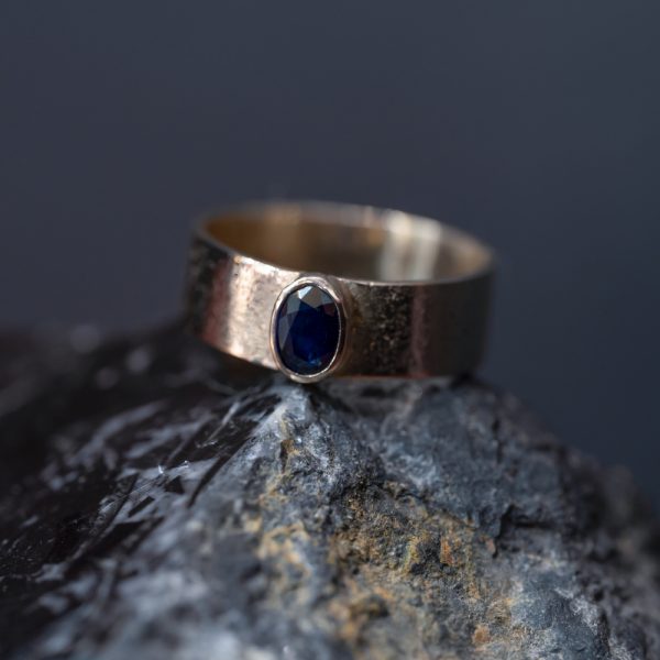 Anillo de Oro Viejo con Zafiro - Imagen 3