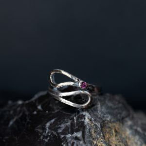Anillo Lazos y Rubí