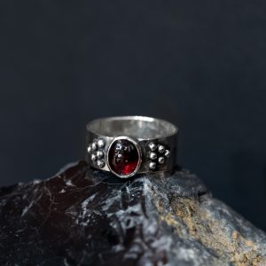 Anillo Granate