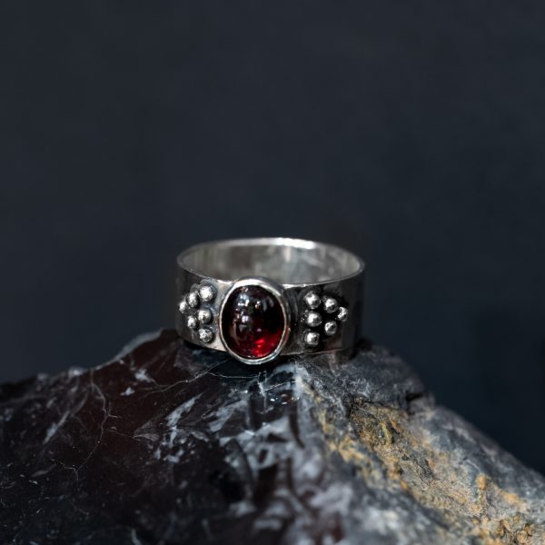 Anillo Granate