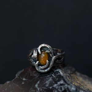Anillo Raíces con Ópalo de fuego mexicano