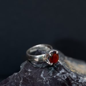 Anillo Granate